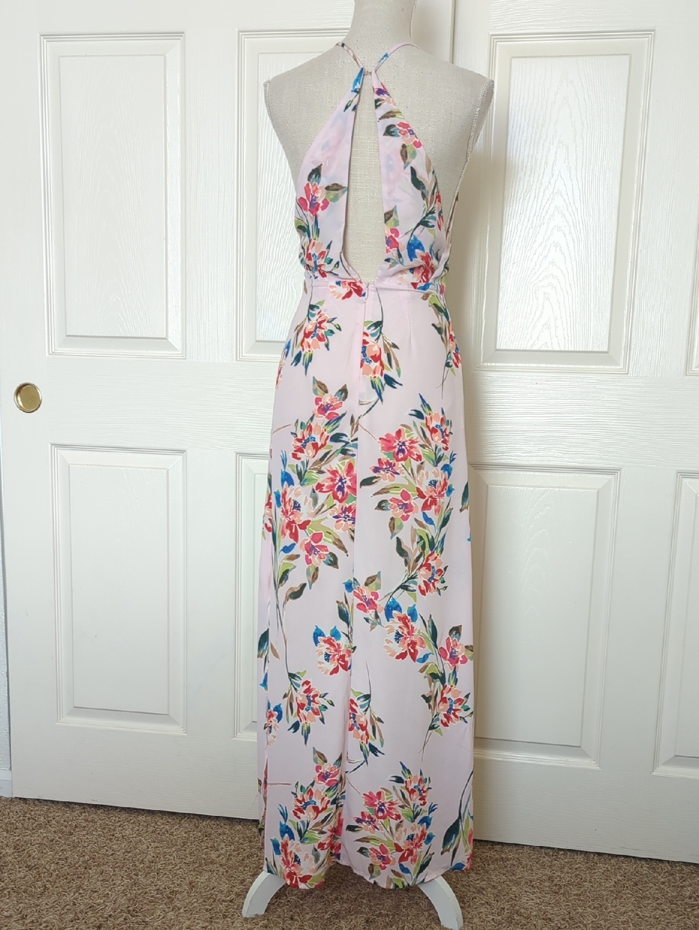 Lush Floral Pale Pink Maxi Dress - Picture 7 of 10